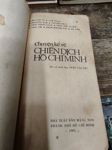  Chuyện Kể Về Chiến Dịch Hồ Chí Minh – Nhiều Tác Giả 