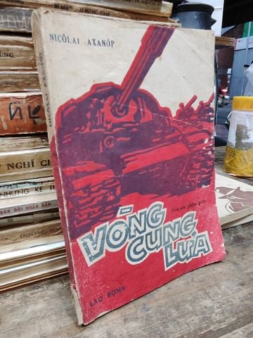  Vòng Cung Lửa – Ni Cô Lai A Xa Nốp 