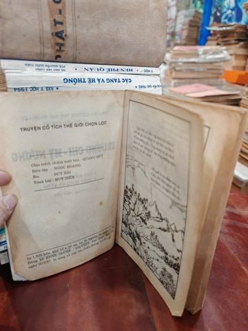  Gương Soi Kim Cổ Trương Chi Mỵ Nương 