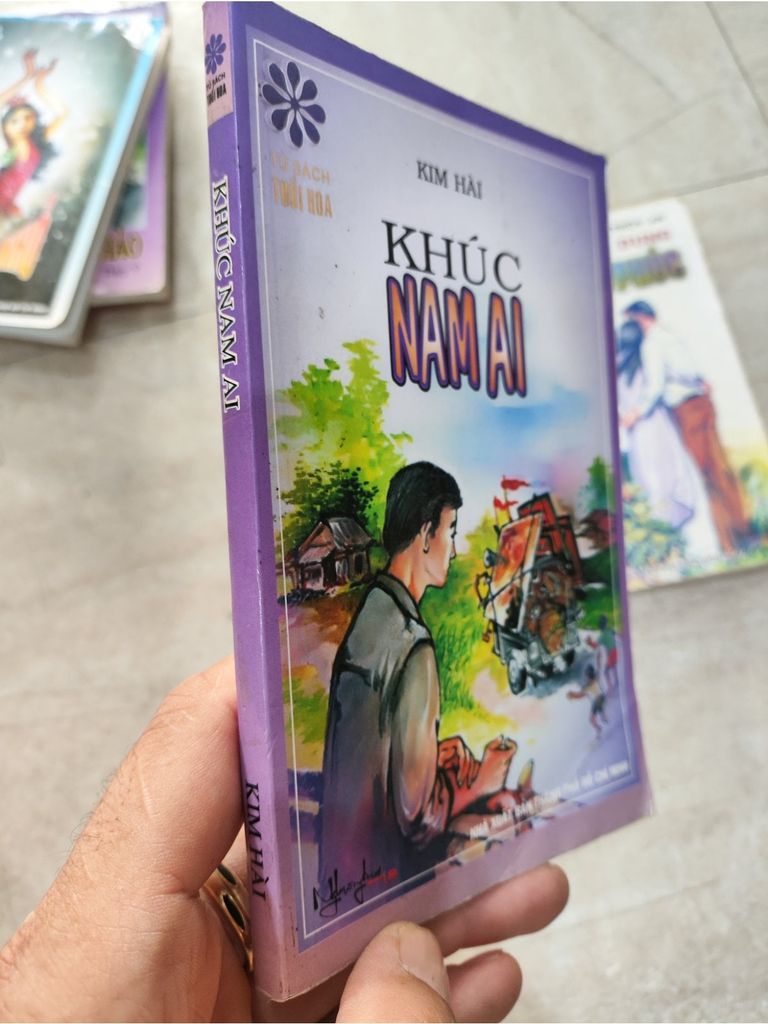  Tủ Sách Tuổi Hoa 