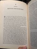  China Hands : Nine Decades Of Adventure, Espionage, And Diplomacy In Asia - James Lilley 