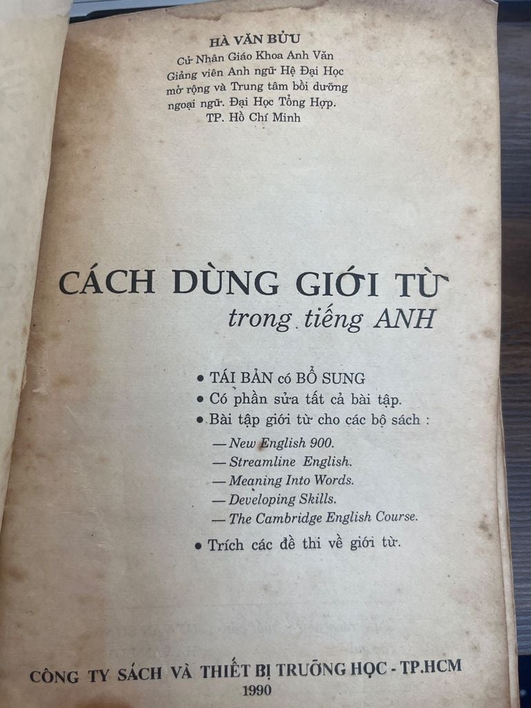  Cách Dùng Giới Từ Anh Ngữ – Hà Văn Bửu 