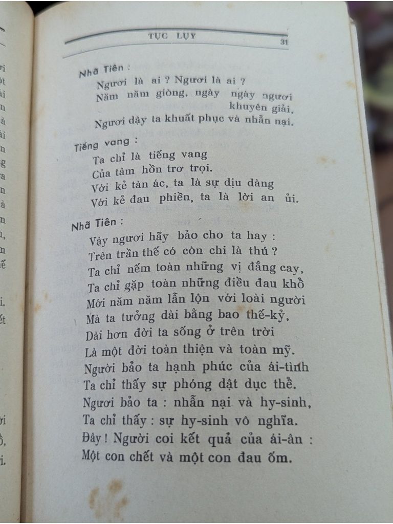  Tục Luỵ – Khái Hưng 