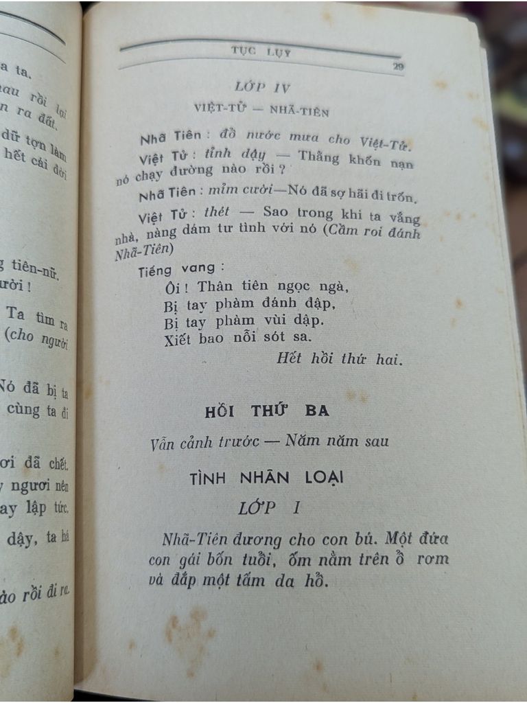  Tục Luỵ – Khái Hưng 