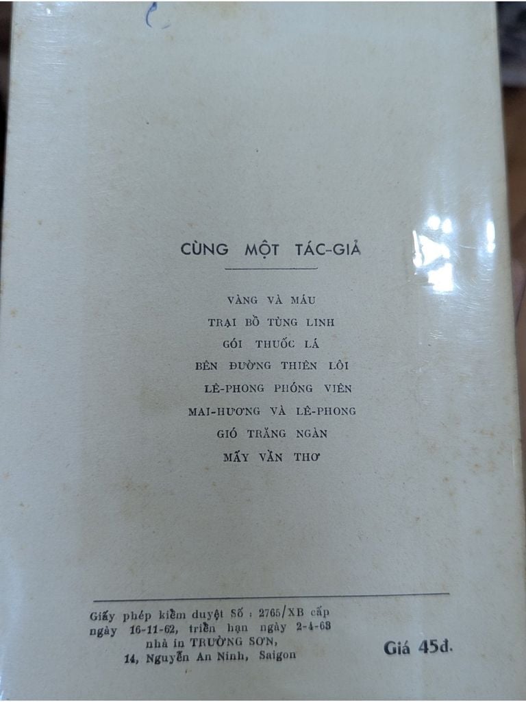  Gói Thuốc Lá – Thế Lữ 