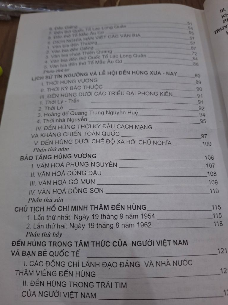  Đền Hùng Di Tích Lịch Sử Văn Hóa Đặc Biệt Quốc Gia – Lê Tượng, Phạm Hoàng Oanh 