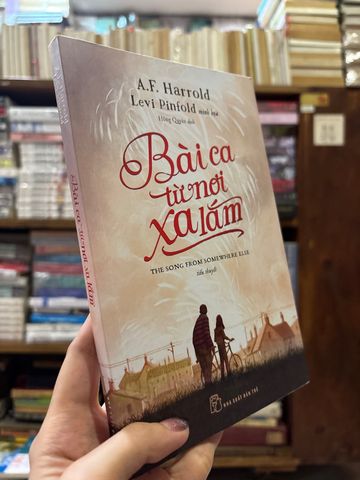  Bài Ca Từ Nơi Xa Lắm – A.F. Harrold 