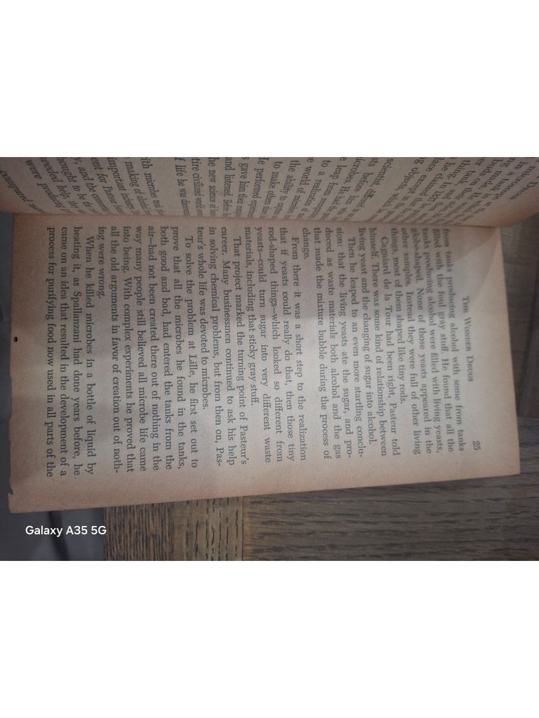  The Wonder Drugs – Beryl Williams, Samuel Epstein 