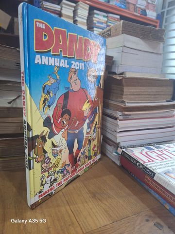  The Dandy Annual 2011 