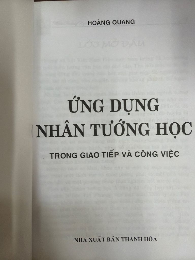  Ứng Dụng Nhân Tướng Học Trong Giao Tiếp Và Công Việc – Hoàng Quang 