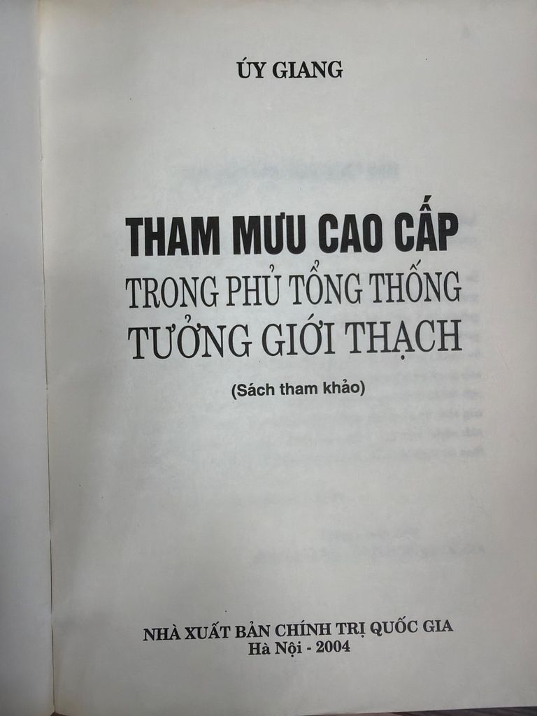  Tham Mưu Cao Cấp Trong Phủ Tổng Thống Tưởng Giới Thạch – Úy Giang 