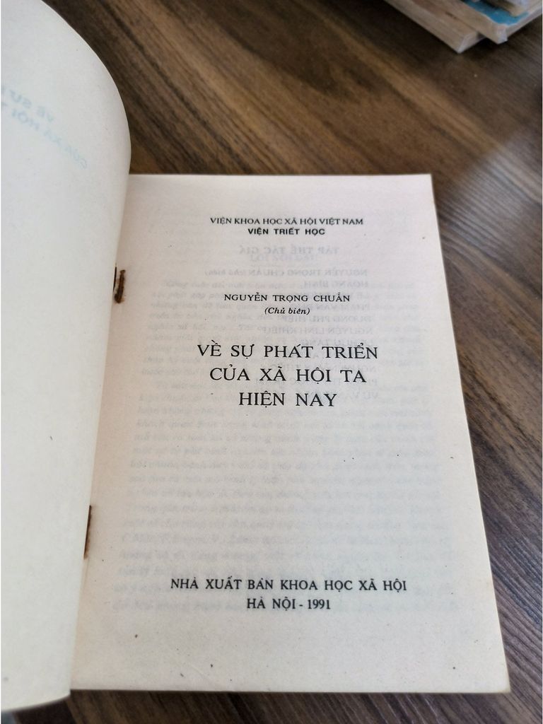  Về Sự Phát Triển Của Xã Hội Ta Hiện Nay – Nguyễn Trọng Chuẩn 
