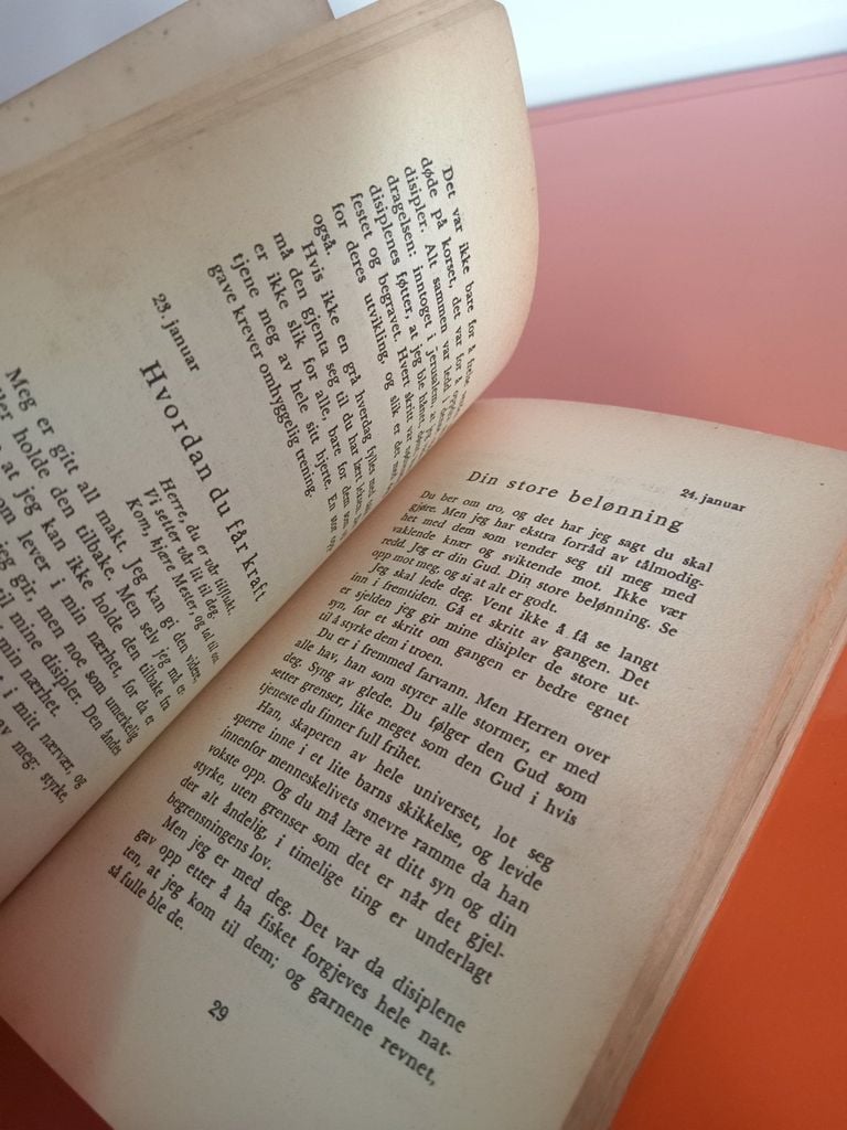  Når Gud Taler – A.J.Russell 