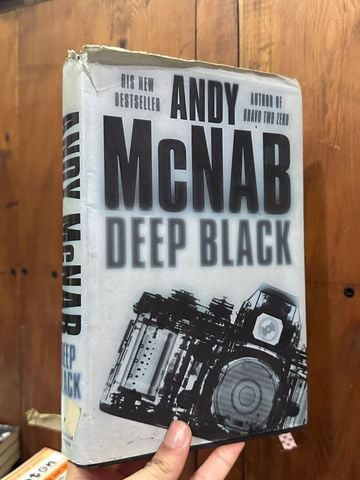  Deep Black – Andy Mcnab 