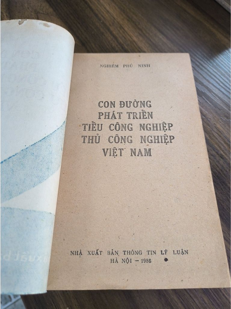 Con Đường Phát Triển Tiểu Công Nghiệp, Thủ Công Nghiệp Việt Nam – Nghiêm Phú Ninh 