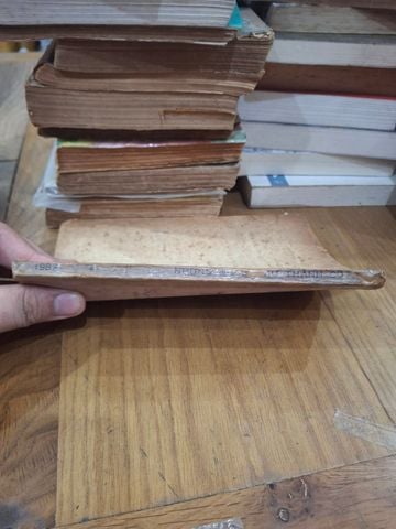  Những Người Giữ Thành Cổ 