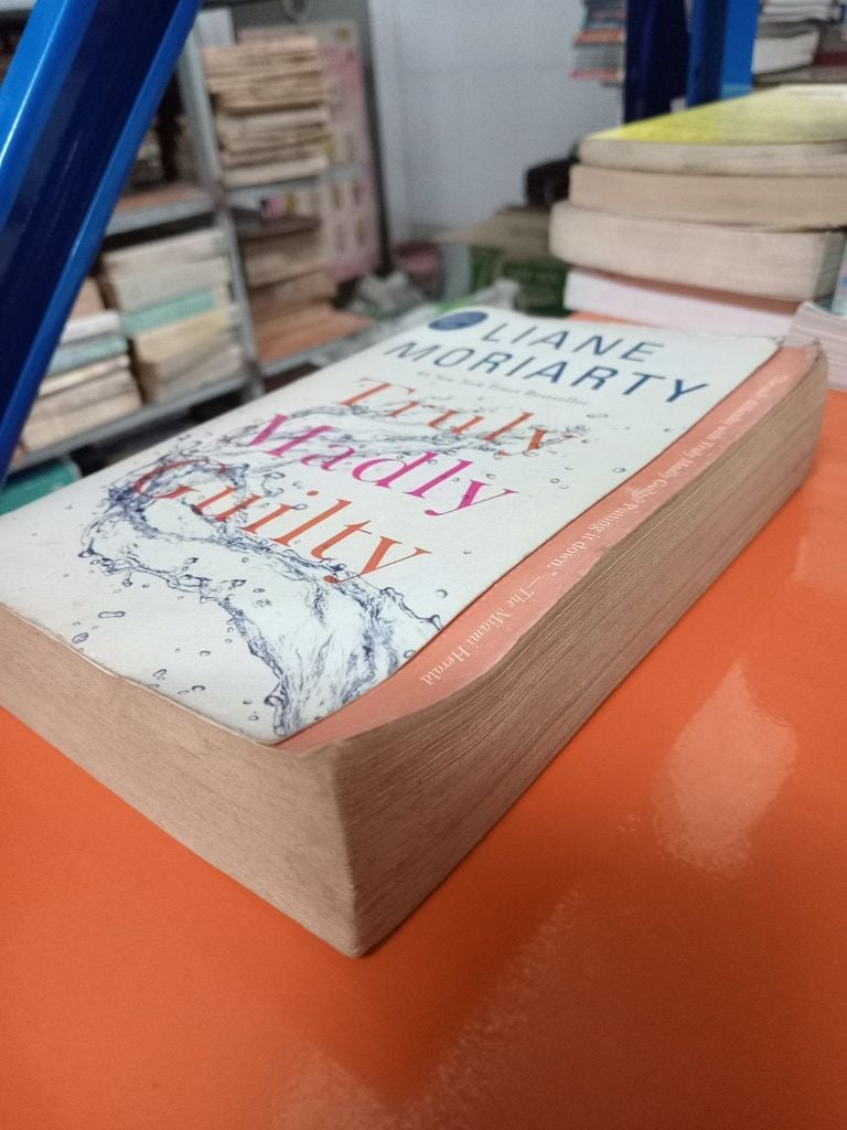  Truly Madly Guilty - Liane Moriarty 