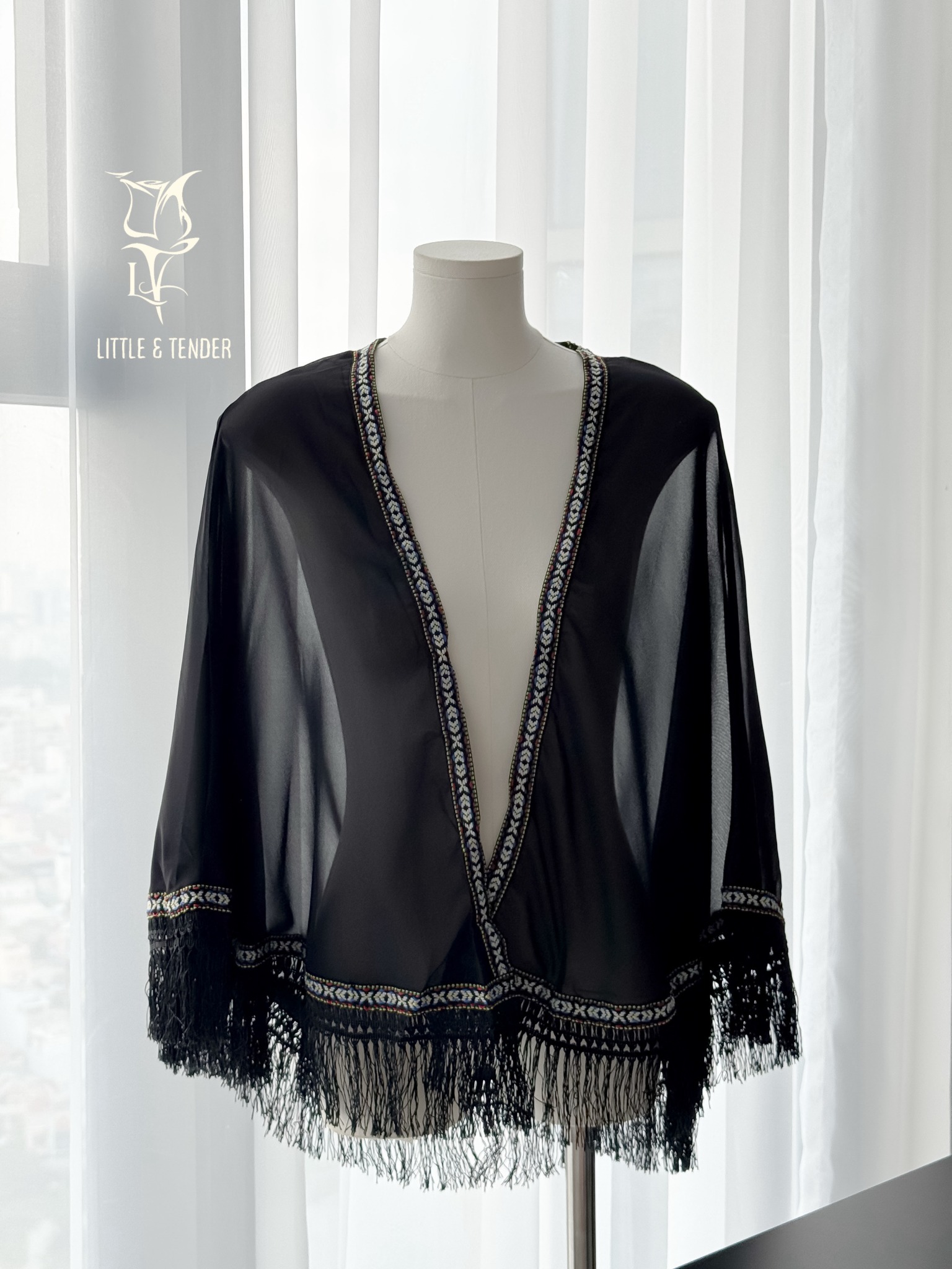 ARTMIS COVER UP - ÁO KHOÁC THỔ CẨM SEXY LƯỚI MỎNG