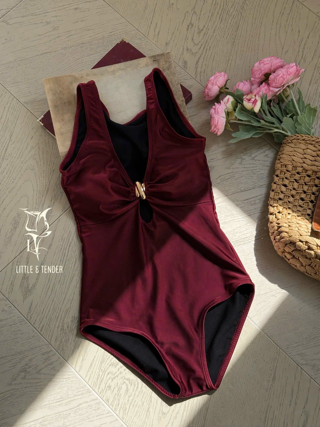 GOLD SHELL SWIMSUIT - ÁO TẮM MỘT MẢNH ĐÍNH SÒ VÀNG SALE