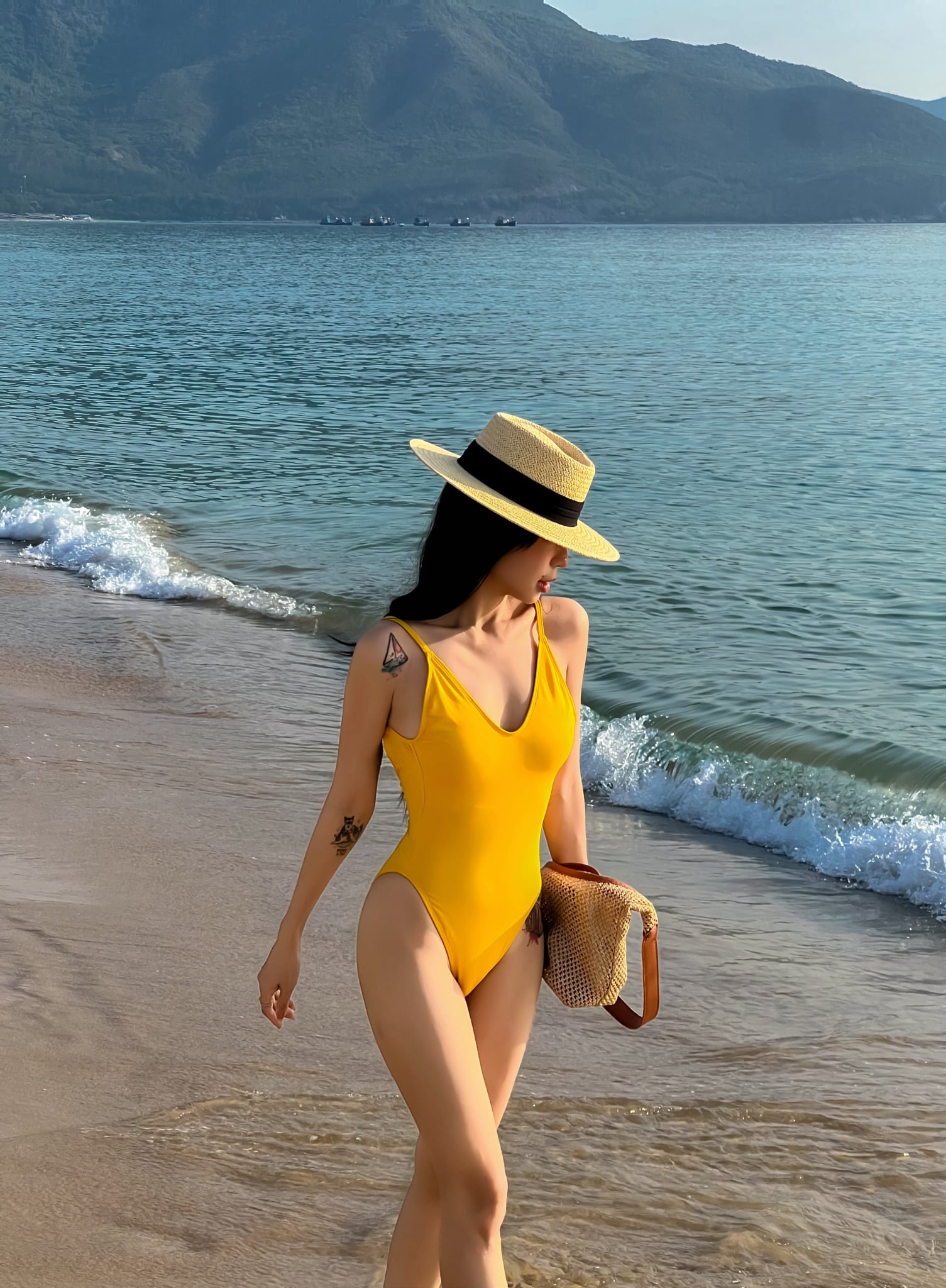 LENA SEXY SWIMSUIT - ÁO TẮM MỘT MẢNH LƯNG U SEXY 8 MÀU