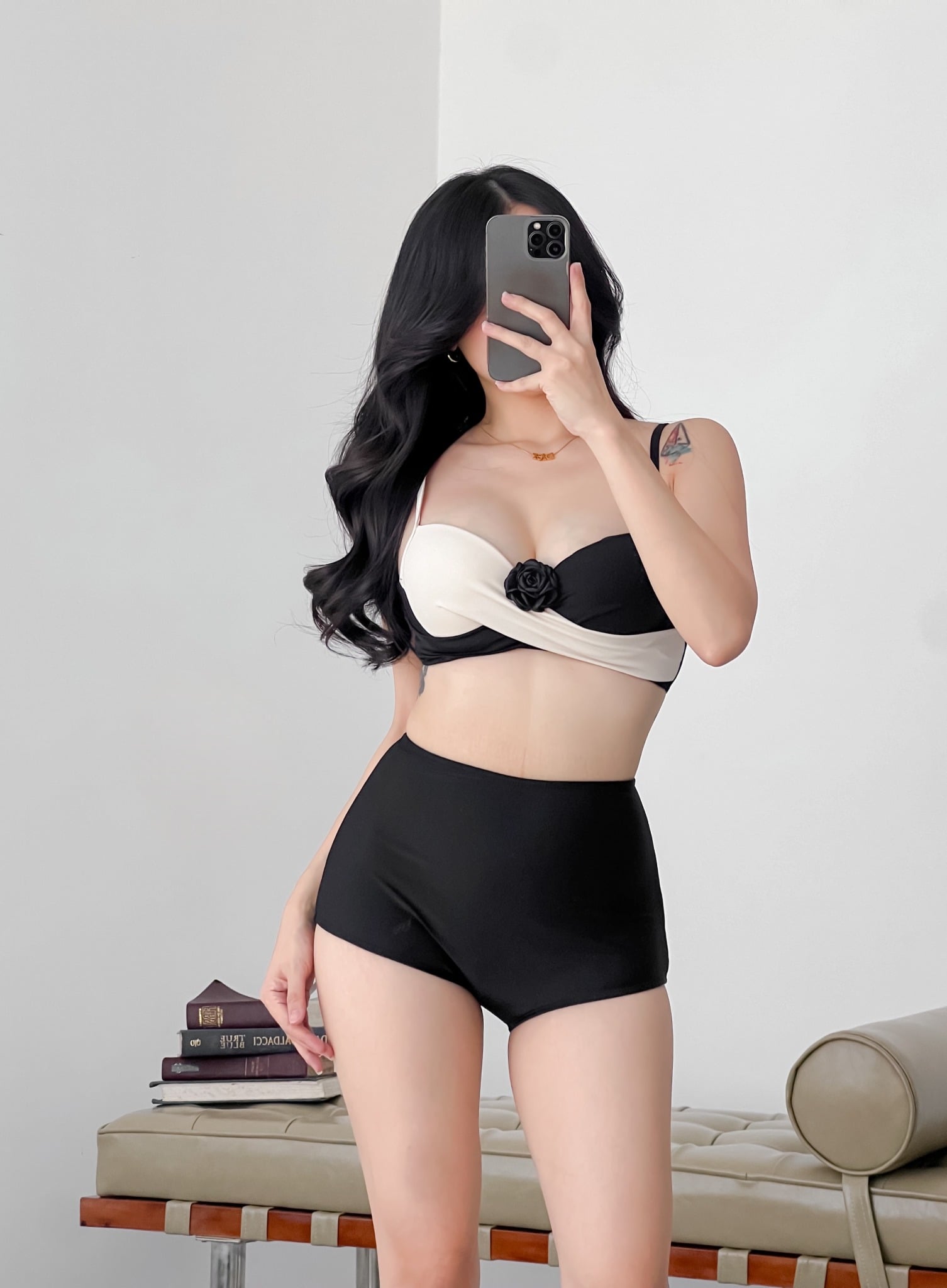 ROSEA SWIMSUIT -  Áo Tắm 2 Mảnh Có Gọng - Đính Hoa Hồng