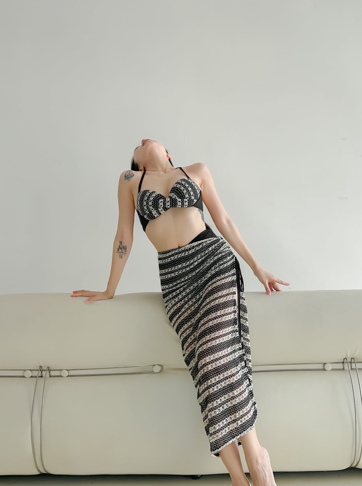 Boho Swimsuit SALE - Áo Tắm 2 Mảnh Có Gọng Thổ Cẩm Kèm Chân Váy