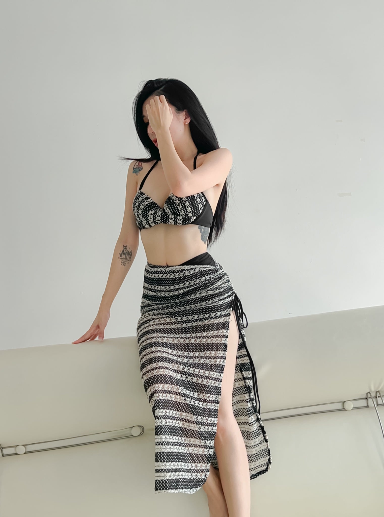 Boho Swimsuit SALE - Áo Tắm 2 Mảnh Có Gọng Thổ Cẩm Kèm Chân Váy