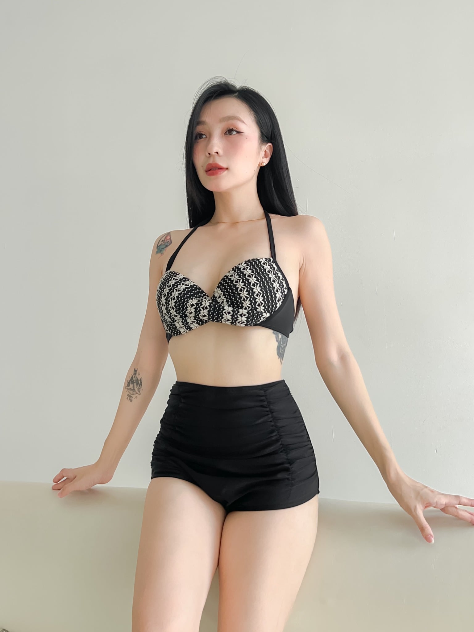 Boho Swimsuit SALE - Áo Tắm 2 Mảnh Có Gọng Thổ Cẩm Kèm Chân Váy
