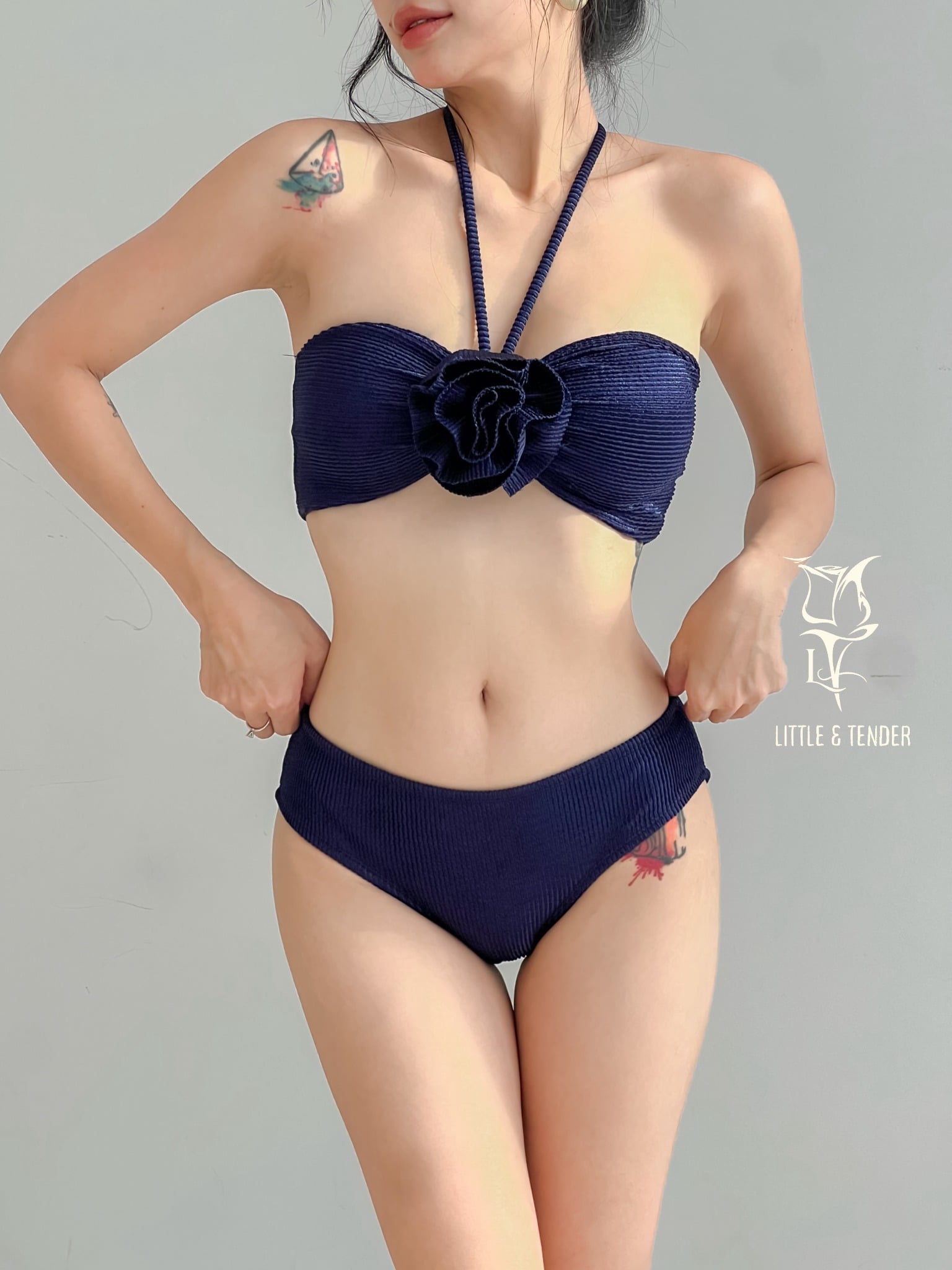 ROSELINE SWIMSUIT -  Áo Tắm 2 Mảnh Đính Hoa Kèm Quần - Thun Gân Ánh Nhũ