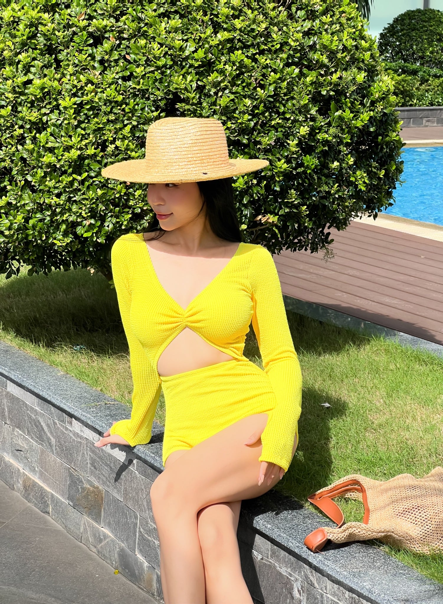 Evelyn Swimsuit - Áo Tắm 1 Mảnh Nhún Cài - Thun Gân