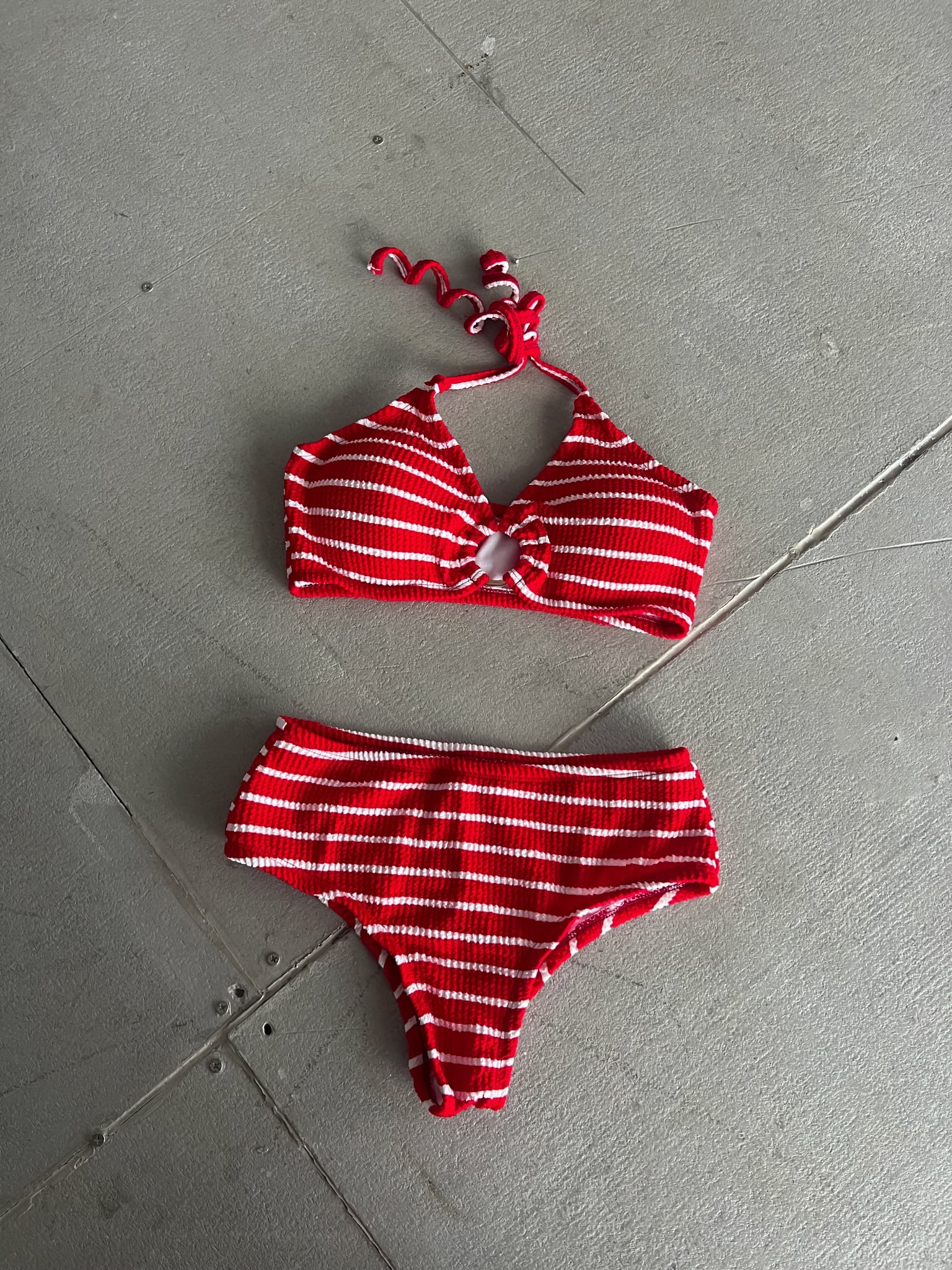 Linea Swimsuit SALE - Áo Tắm 2 Mảnh Thun Gân Họa Tiết Sọc