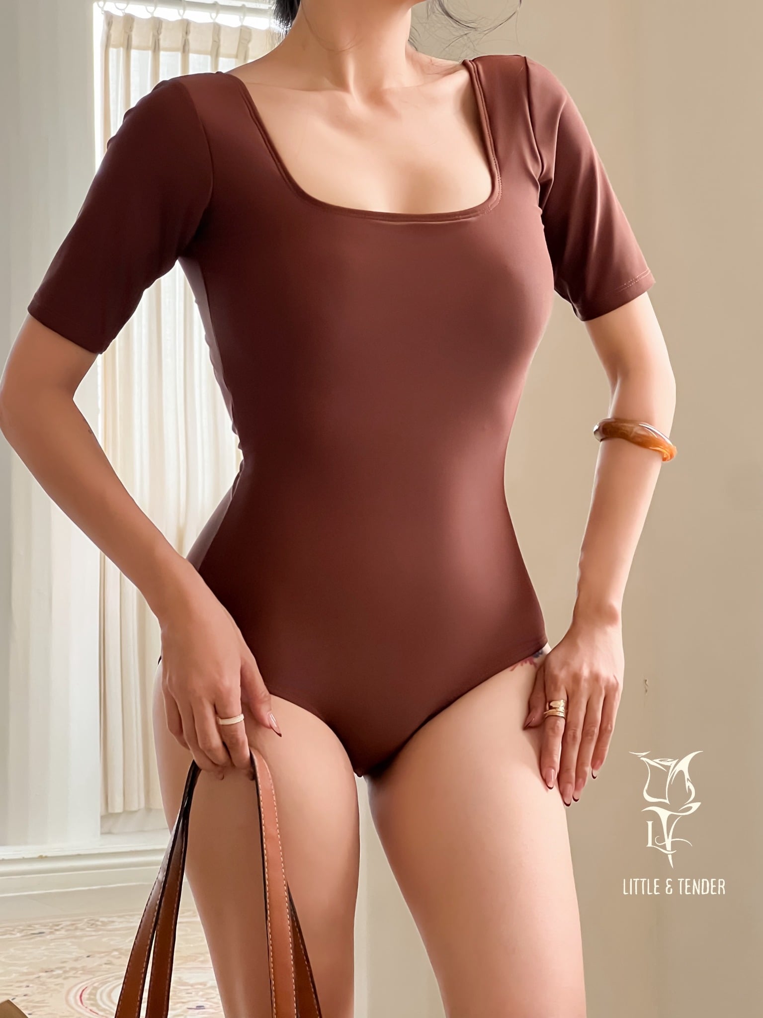 LITA SWIMSUIT - ÁO TẮM 1 MẢNH KÍN ĐÁO TAY LỞ