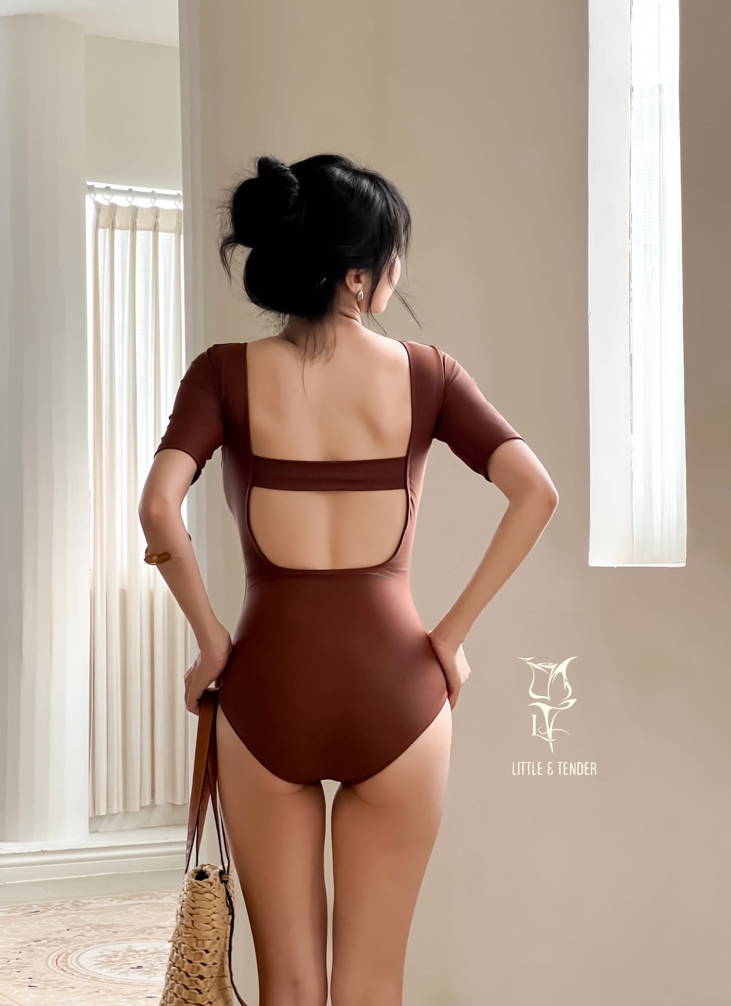 LITA SWIMSUIT - ÁO TẮM 1 MẢNH KÍN ĐÁO TAY LỞ