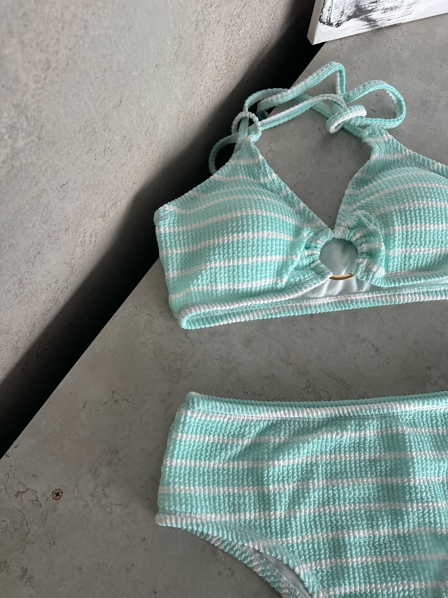 Linea Swimsuit SALE - Áo Tắm 2 Mảnh Thun Gân Họa Tiết Sọc