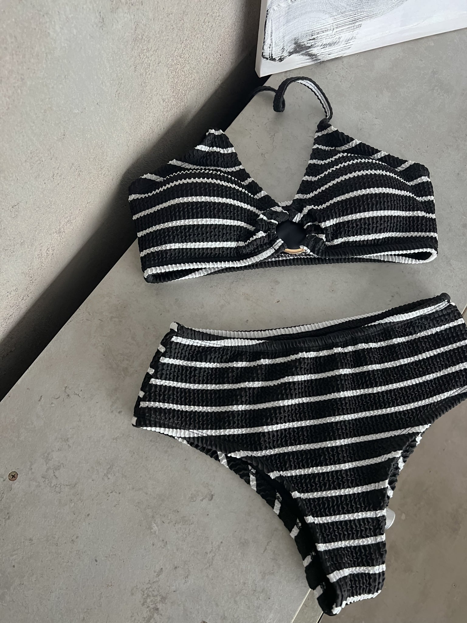 Linea Swimsuit SALE - Áo Tắm 2 Mảnh Thun Gân Họa Tiết Sọc