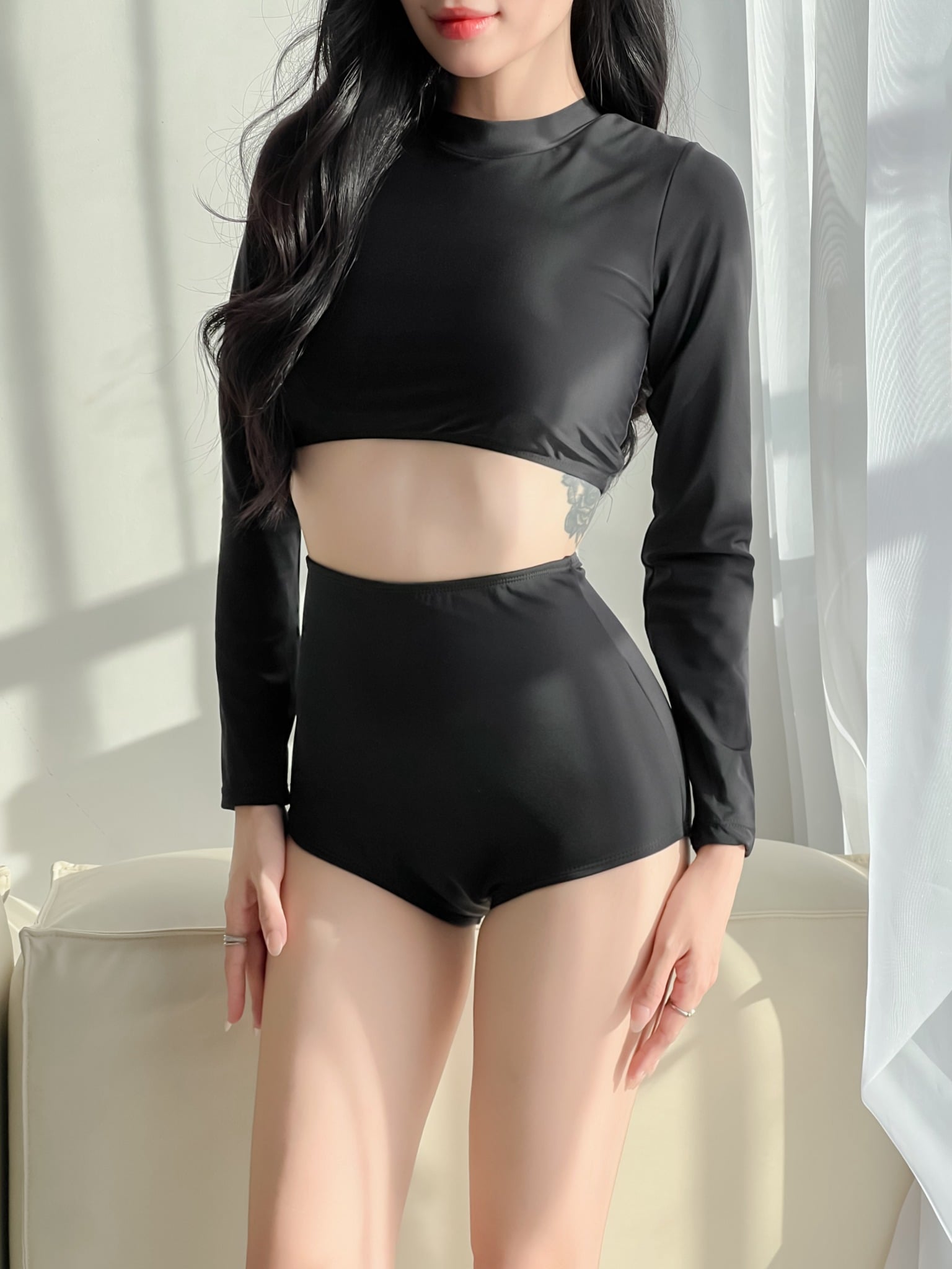 MELINA SWIMSUIT - ÁO TẮM 2 MẢNH TAY DÀI LƯNG 2 NƠ
