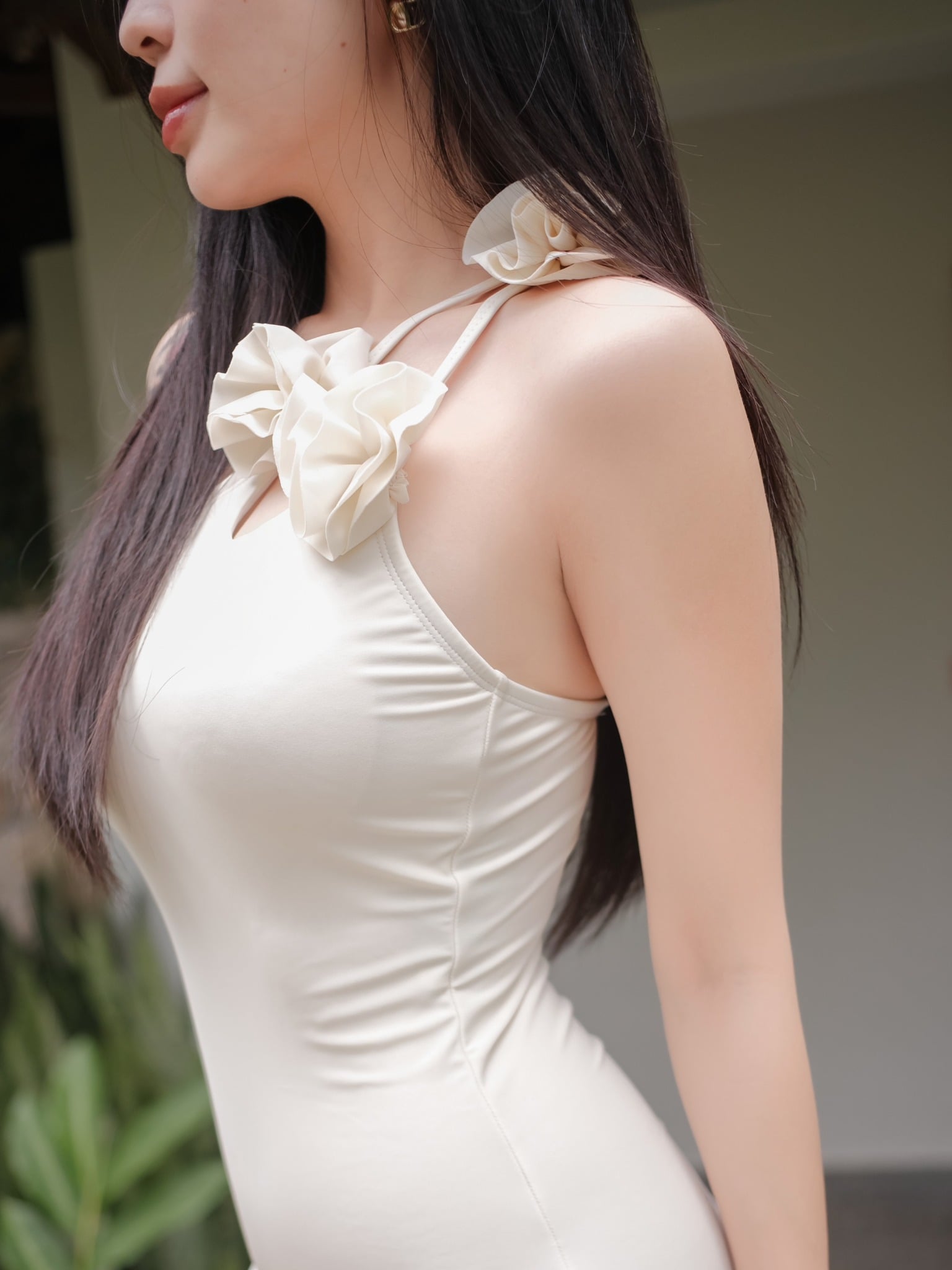 Poem Swimsuit - Áo Tắm 1 Mảnh Lệch Vai Đính Hoa