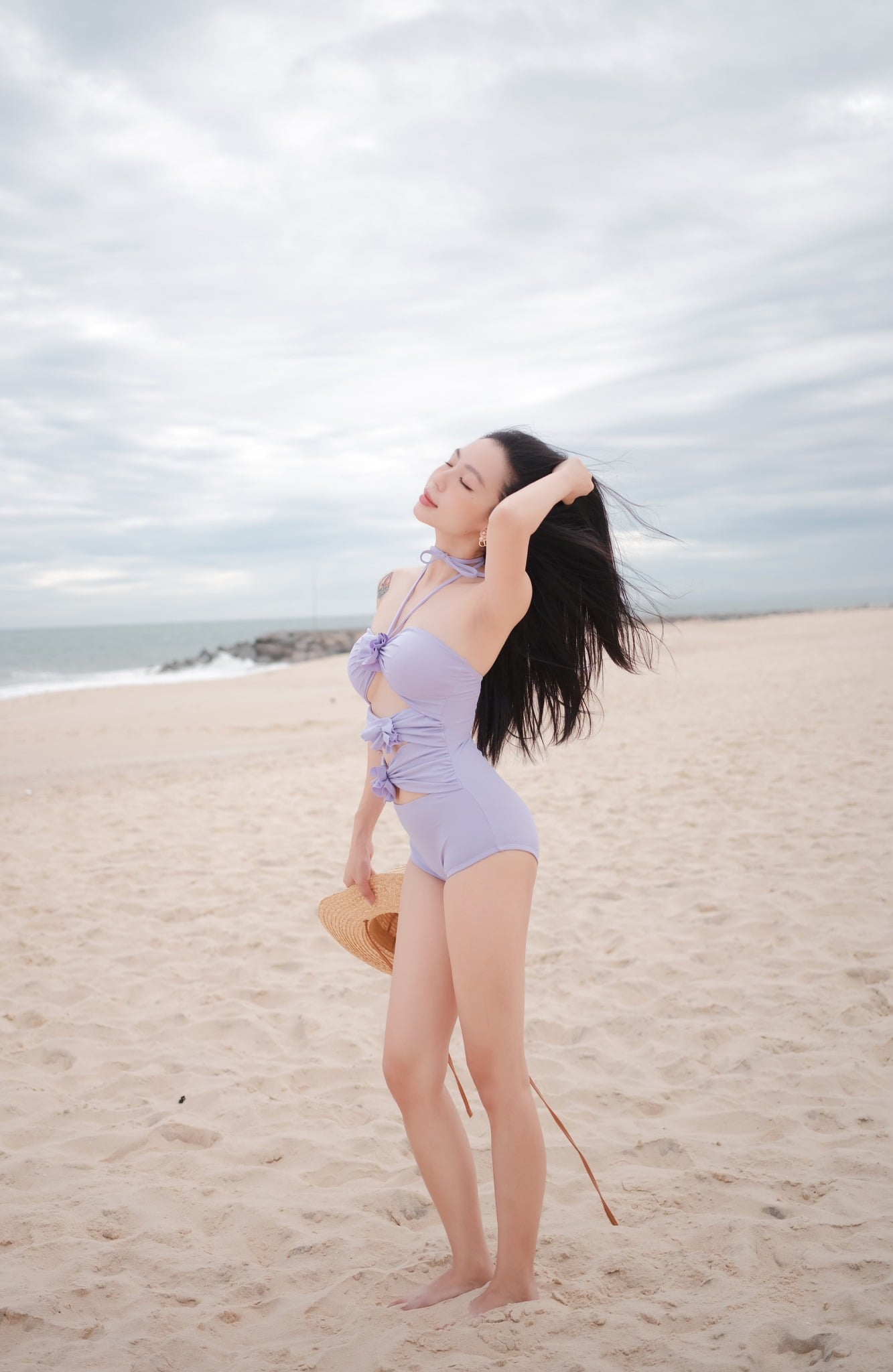 Rowena Swimsuit - Áo Tắm 1 Mảnh Đính 3 Hoa (SALE)