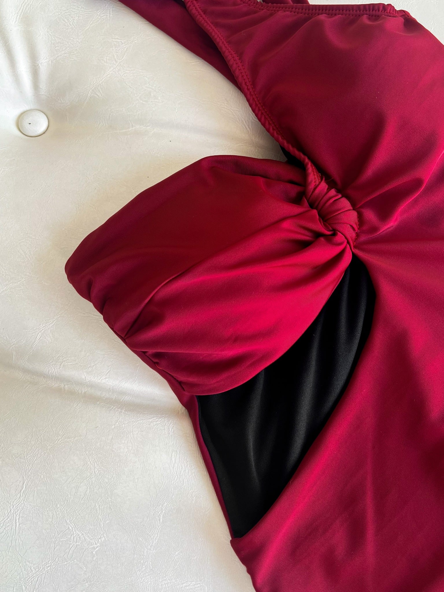 ANITA SWIMSUIT - ÁO TẮM 1 mảnh đỏ đô cut out ngay eo