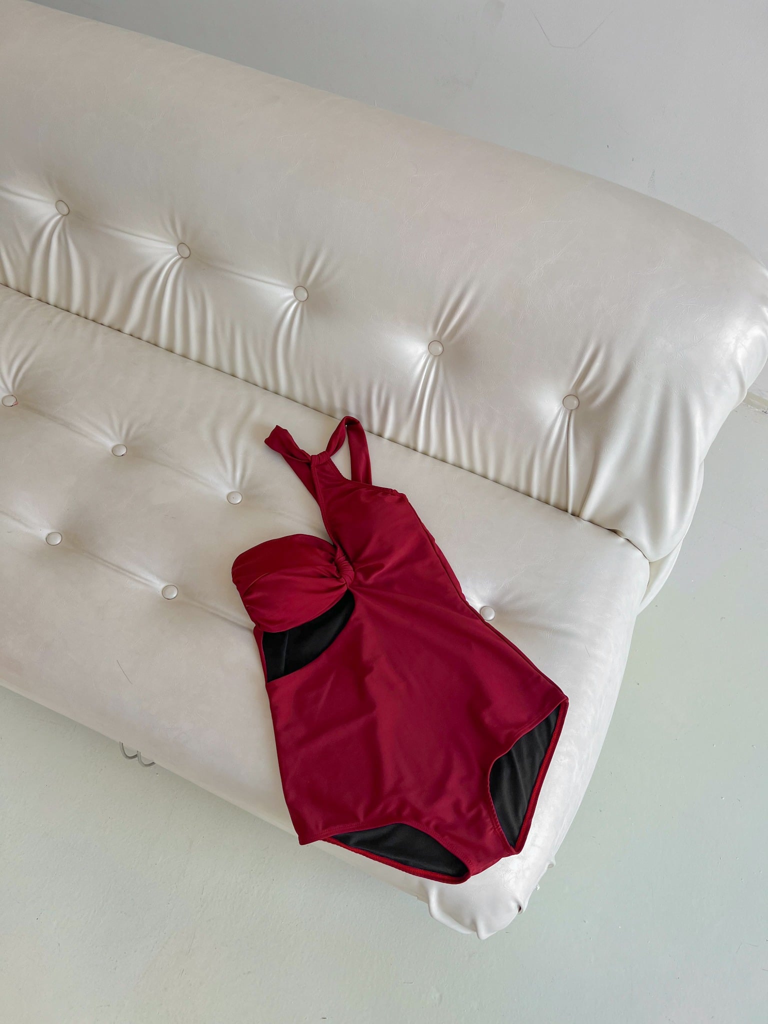 ANITA SWIMSUIT - ÁO TẮM 1 mảnh đỏ đô cut out ngay eo