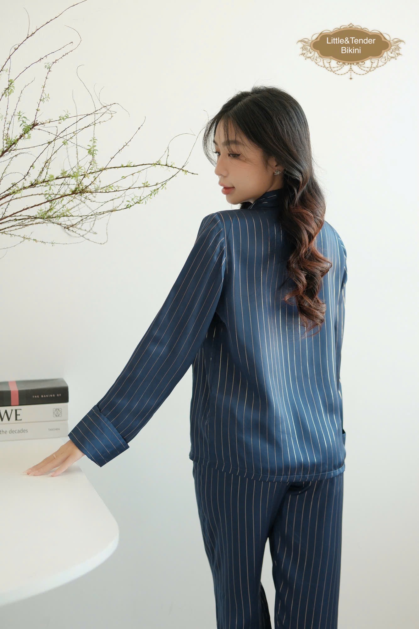 ROYAL BLUE SLIK PYJAMAS - ĐỒ NGỦ LỤA DÀI MÀU XANH ROYAL