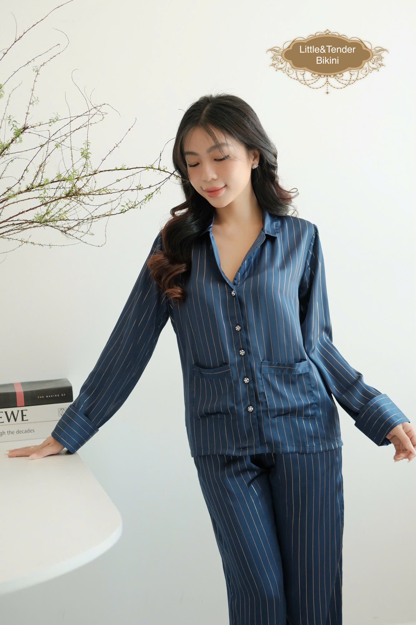 ROYAL BLUE SLIK PYJAMAS - ĐỒ NGỦ LỤA DÀI MÀU XANH ROYAL