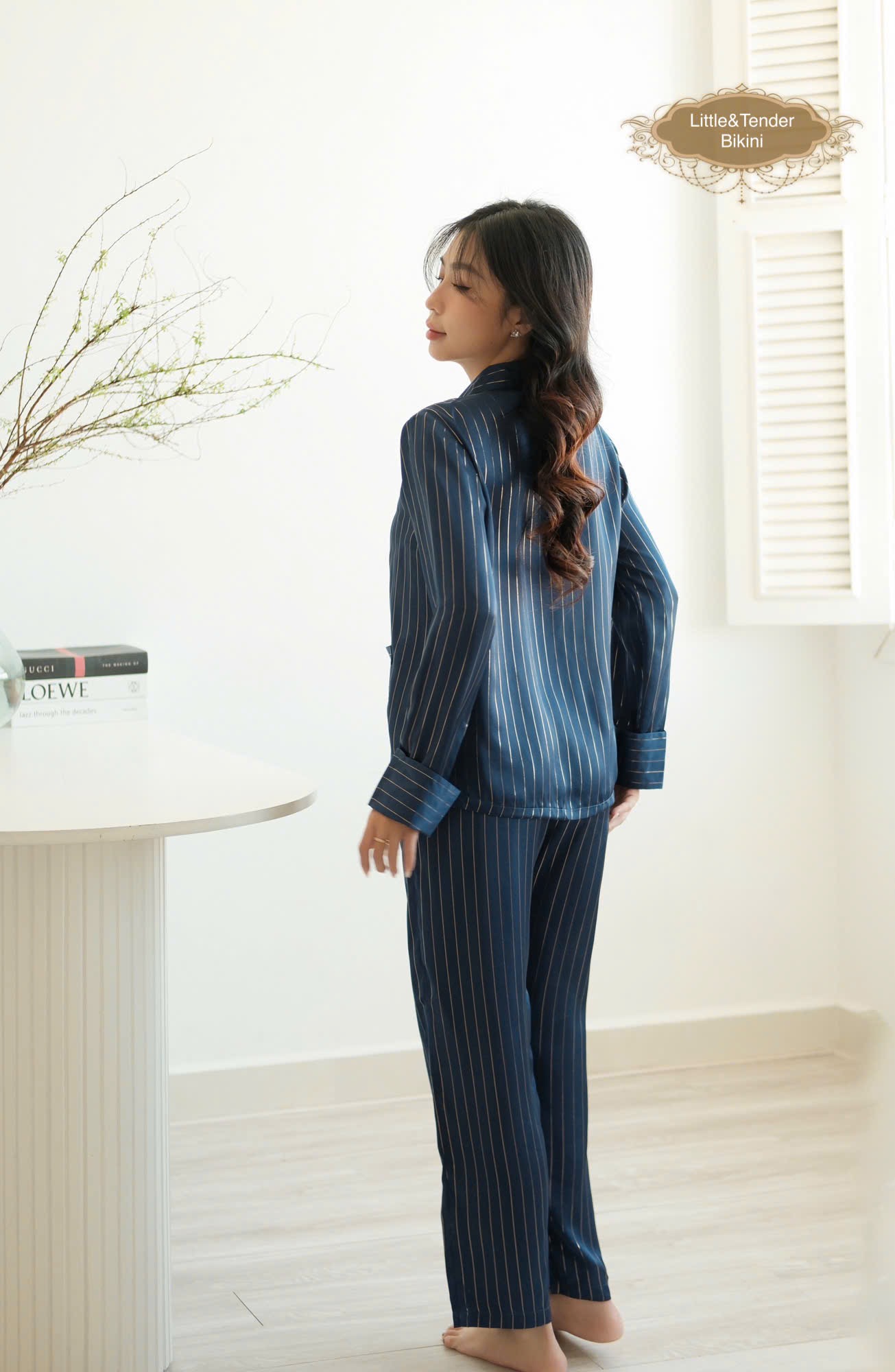 ROYAL BLUE SLIK PYJAMAS - ĐỒ NGỦ LỤA DÀI MÀU XANH ROYAL