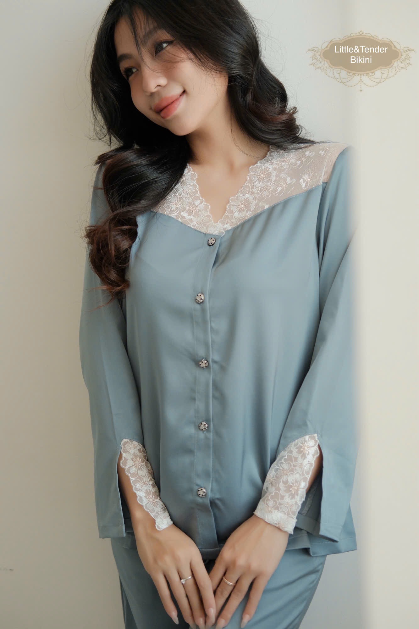 JADE SILK PYJAMAS - SET ĐỒ NGỦ LỤA DÀI MÀU XANH BABY BLUE