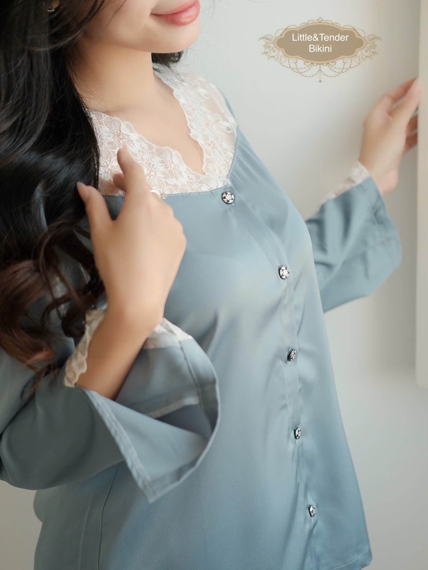 JADE SILK PYJAMAS - SET ĐỒ NGỦ LỤA DÀI MÀU XANH BABY BLUE