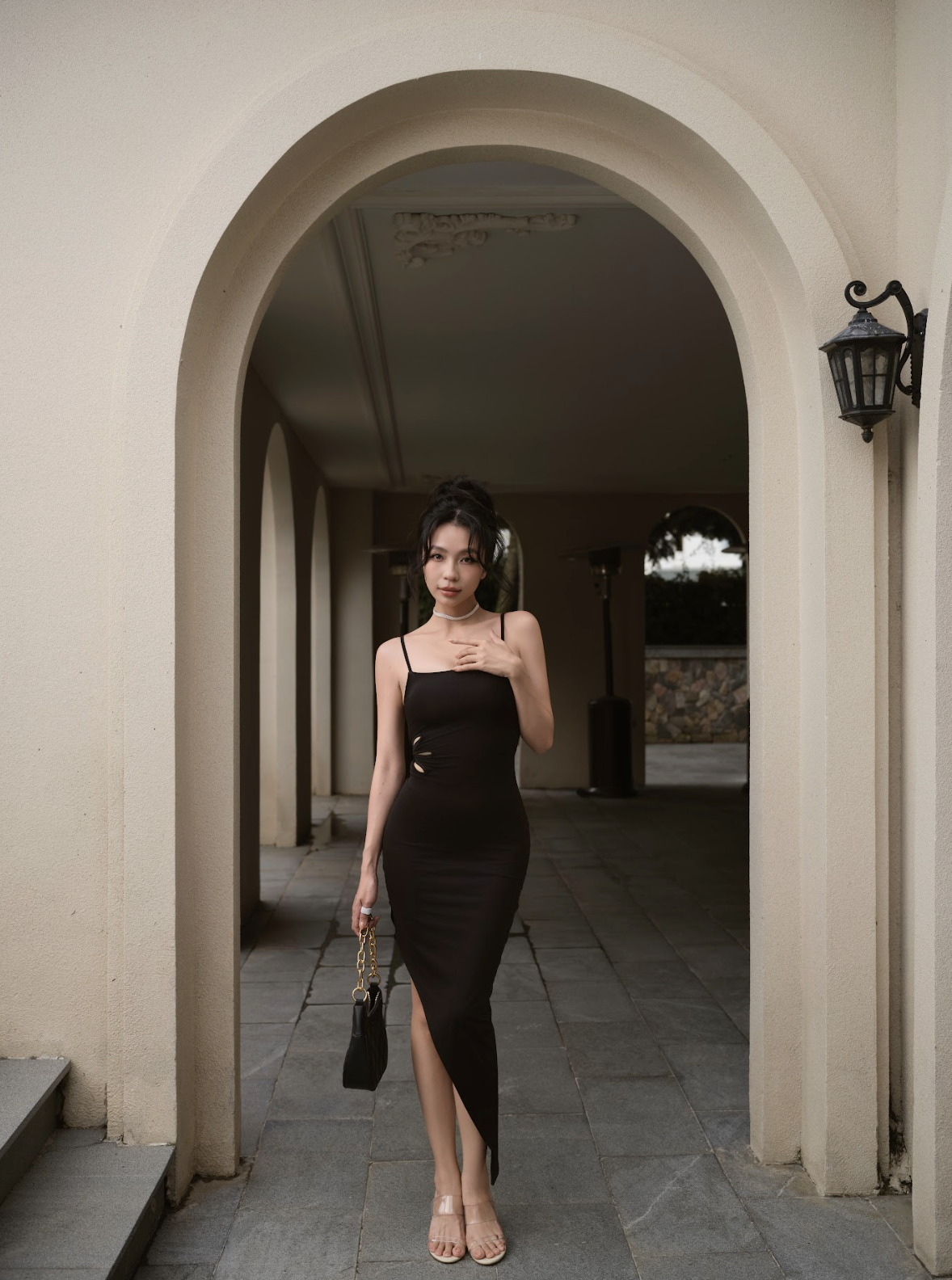 AMELIA MIDI DRESS - CUTOUT HÌNH BÔNG HOA