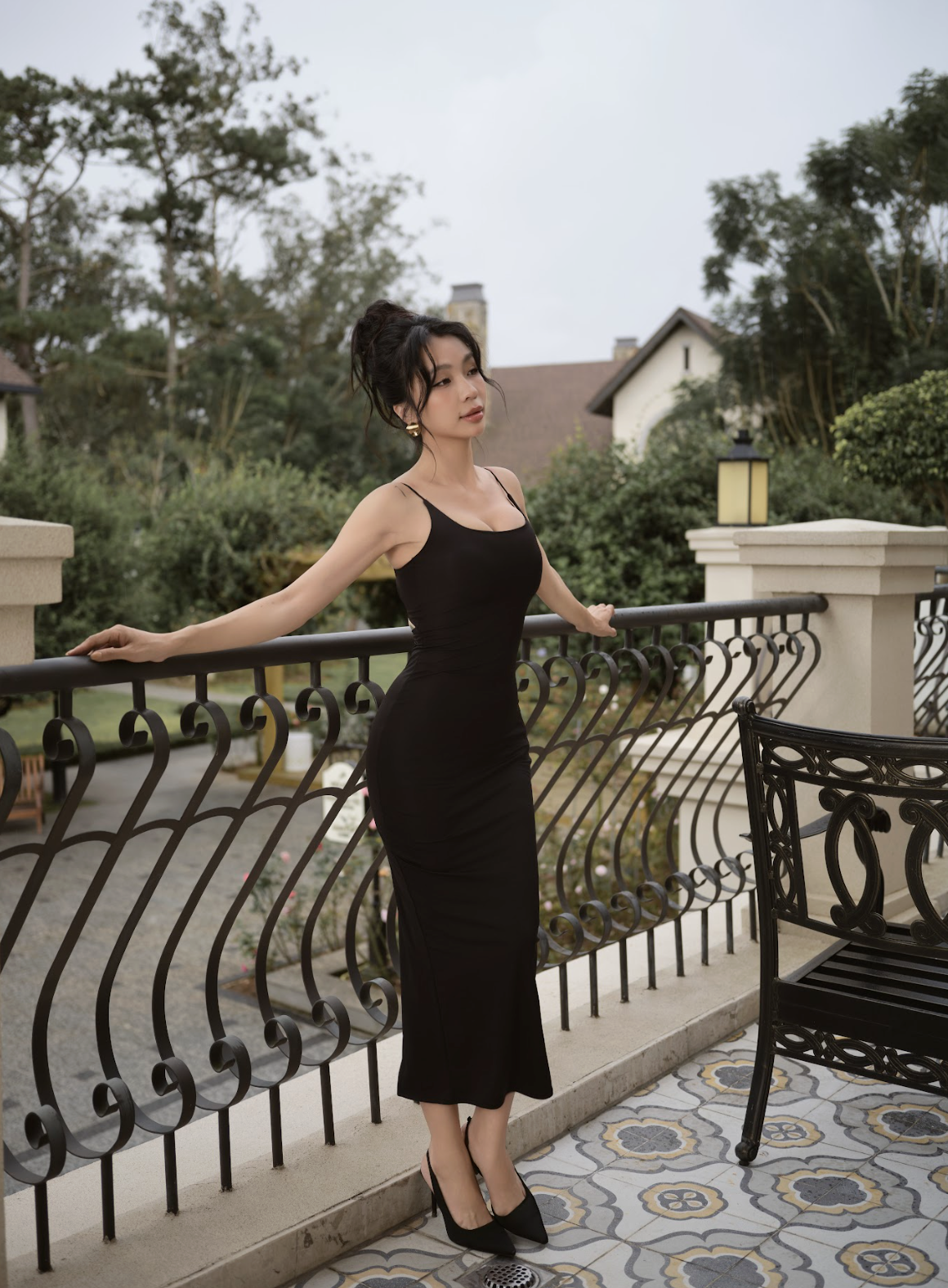 CAMILLE MIDI DRESS - ĐẦM BODY ÔM DÁNG THIẾT KẾ HỞ LƯNG