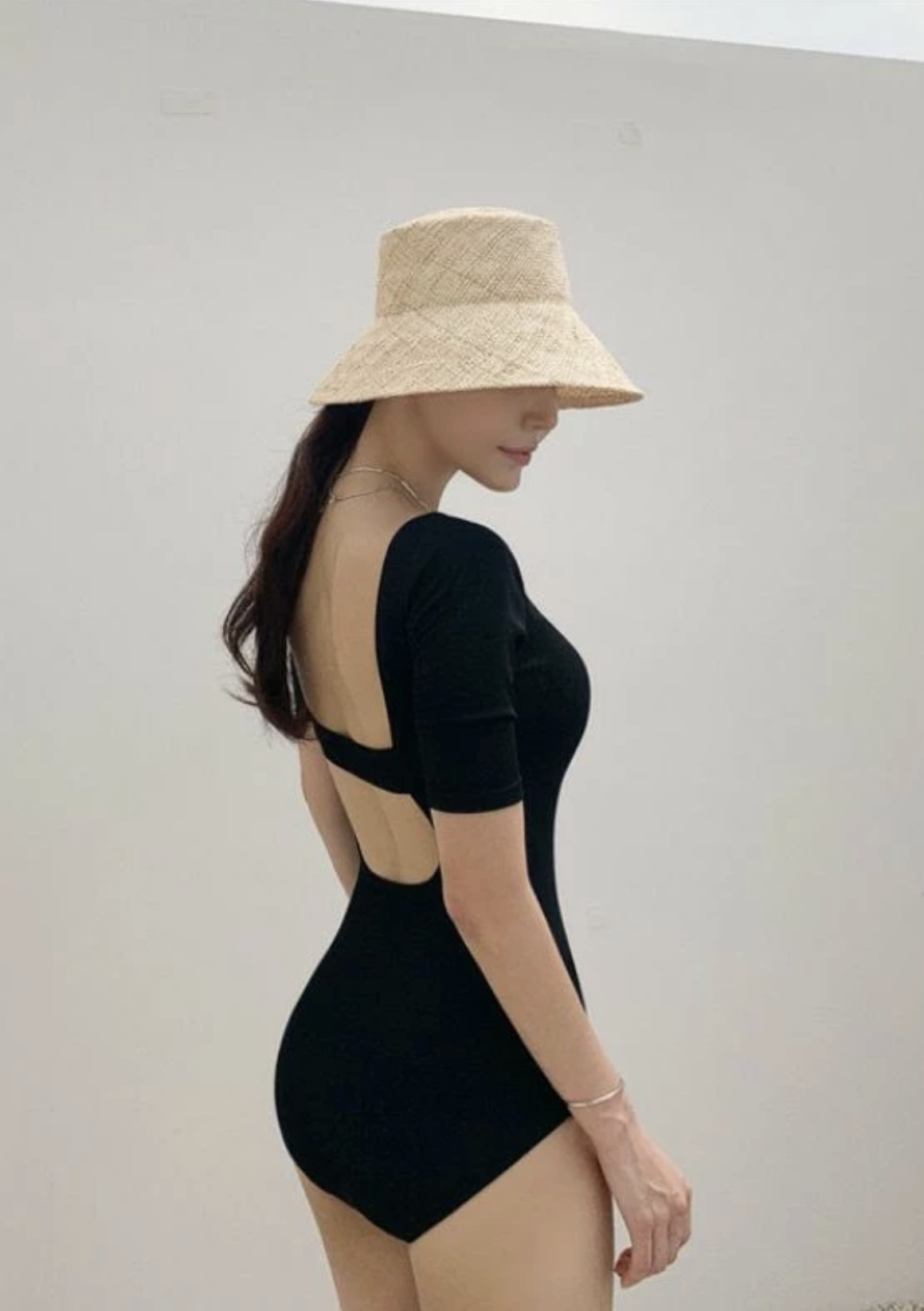 LITA SWIMSUIT - ÁO TẮM 1 MẢNH KÍN ĐÁO TAY LỞ