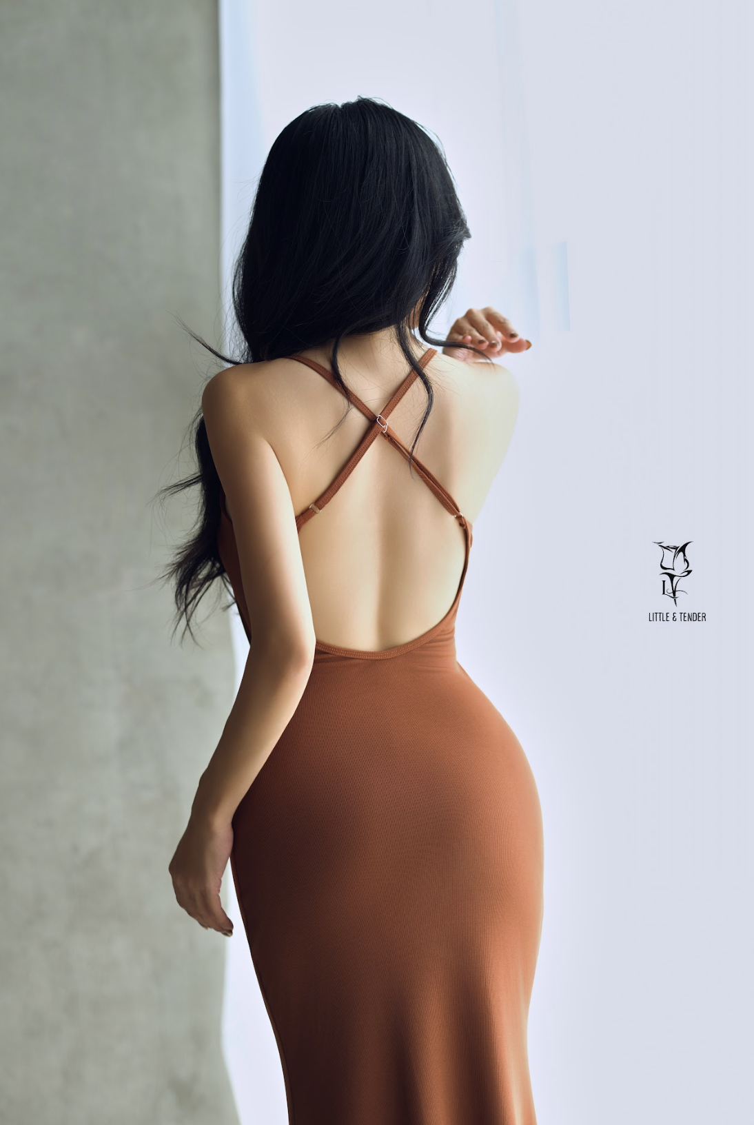 AVA BODYDRESS - ĐẦM HAI DÂY TÔN DÁNG VỚI CHẤT LIỆU TUYỂN CHỌN