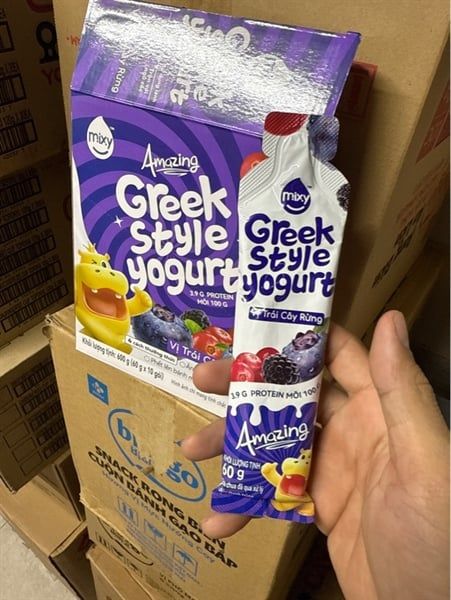 Sữa chua hy lạp vị trái cây